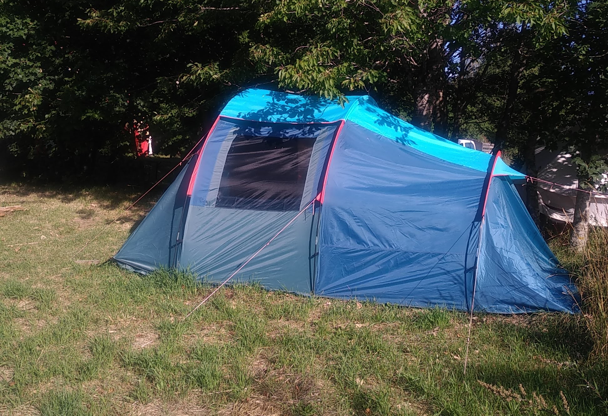 Lire la suite à propos de l’article Camping